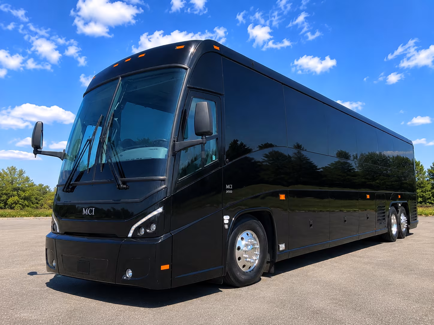 lowell charter bus services fleet
