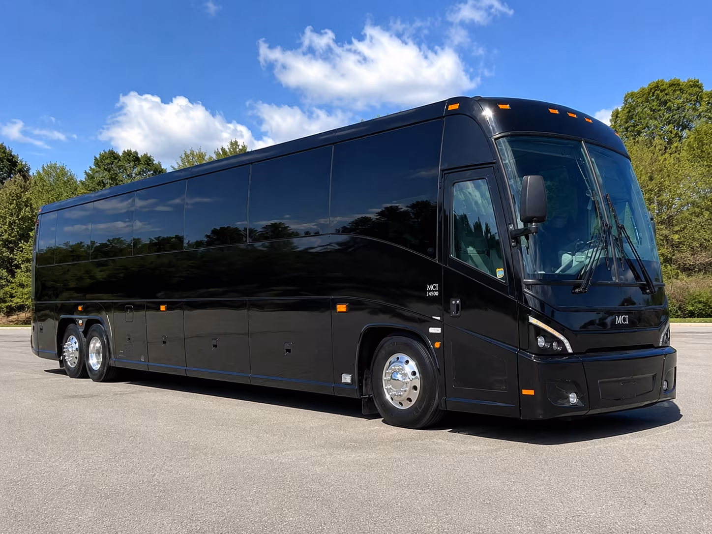 lowellcharterbusservices com is here to get your group to labelle winery and new hampshire wine country